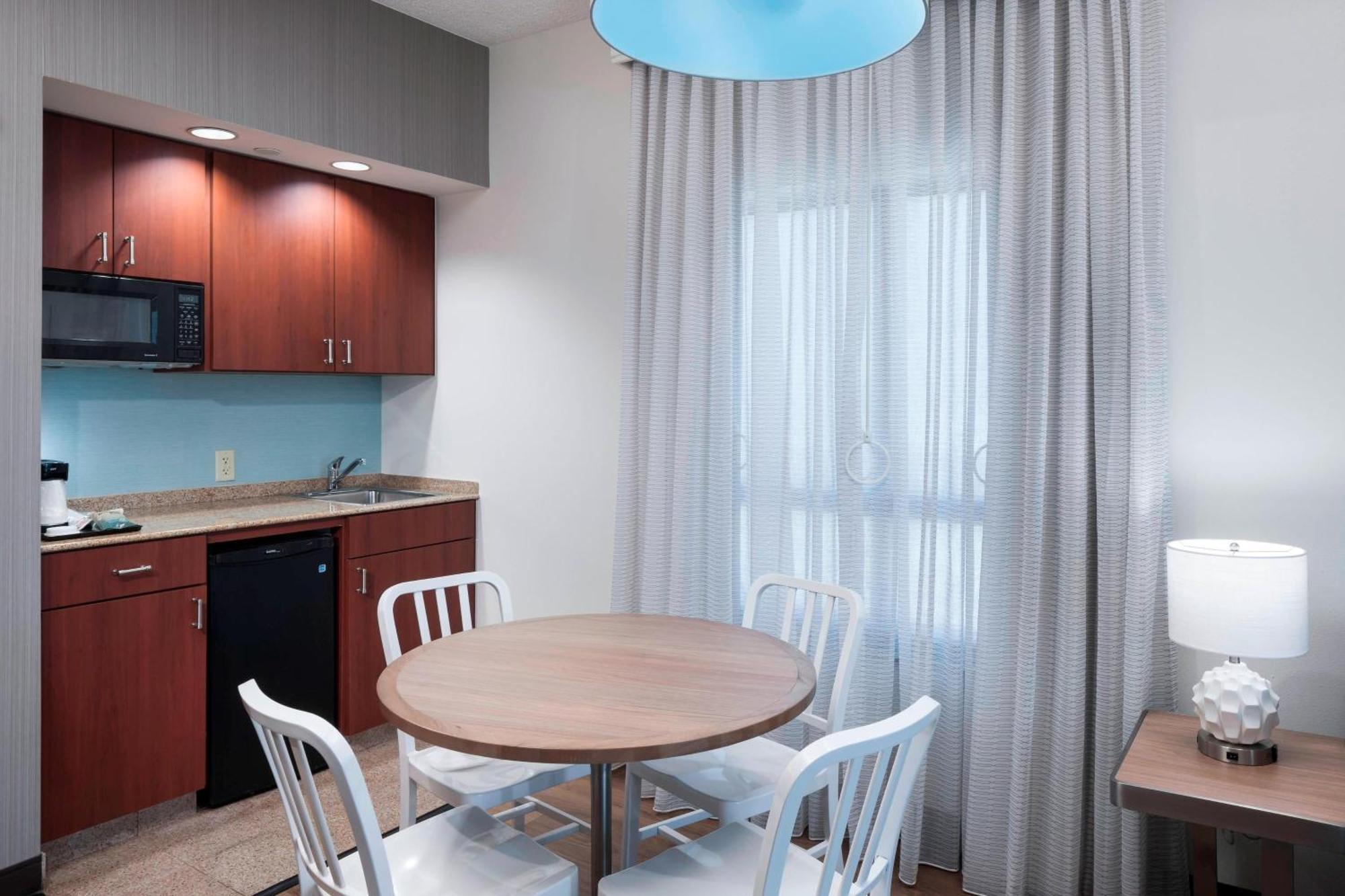Courtyard Carolina Beach Oceanfront Экстерьер фото