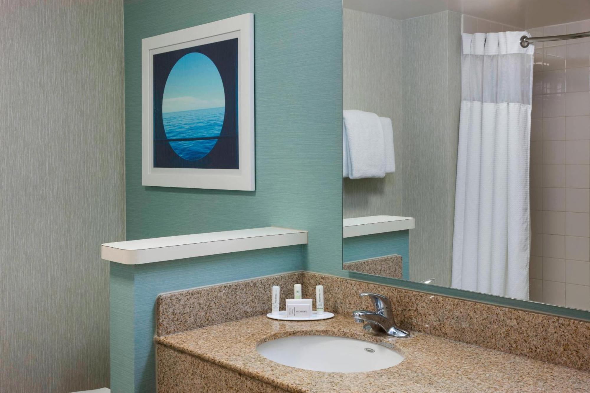 Courtyard Carolina Beach Oceanfront Экстерьер фото