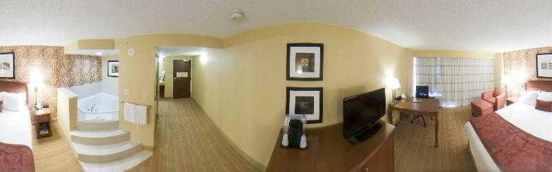 Courtyard Carolina Beach Oceanfront Экстерьер фото